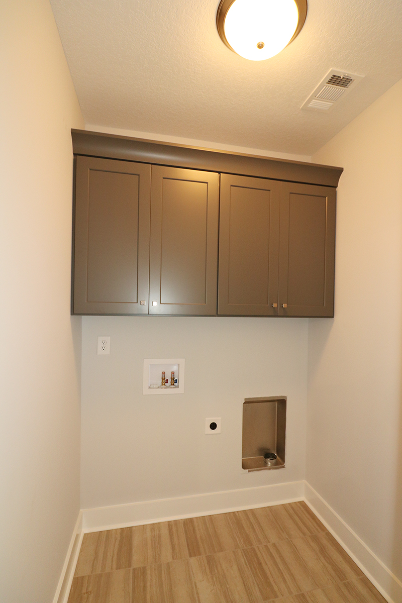 307 Brown Thrasher – Laundry Room