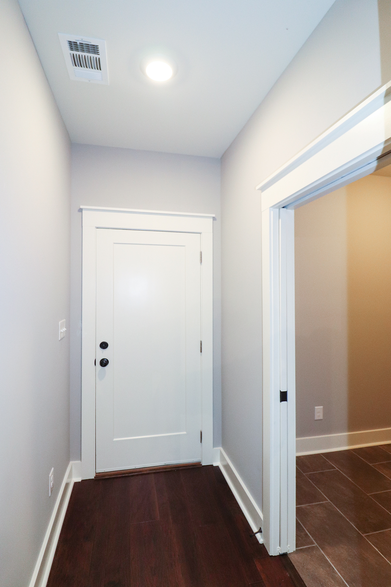 205 Twisted Laurel – Laundry Room Hallway
