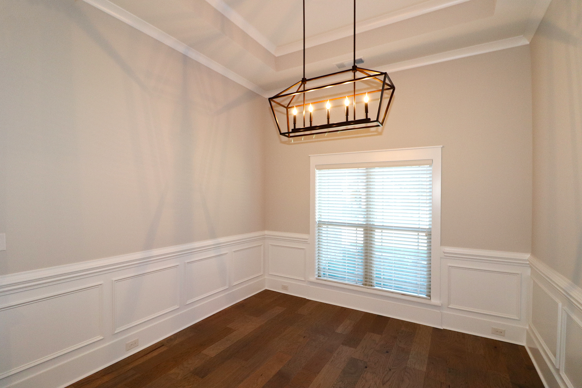 106 Hollow Wood – Formal Dining Room 4